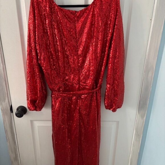 NWT Boohoo Red Sequin Dress - Picture 4 of 5